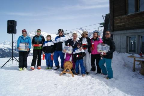 Gruppenfoto der besten drei Familien